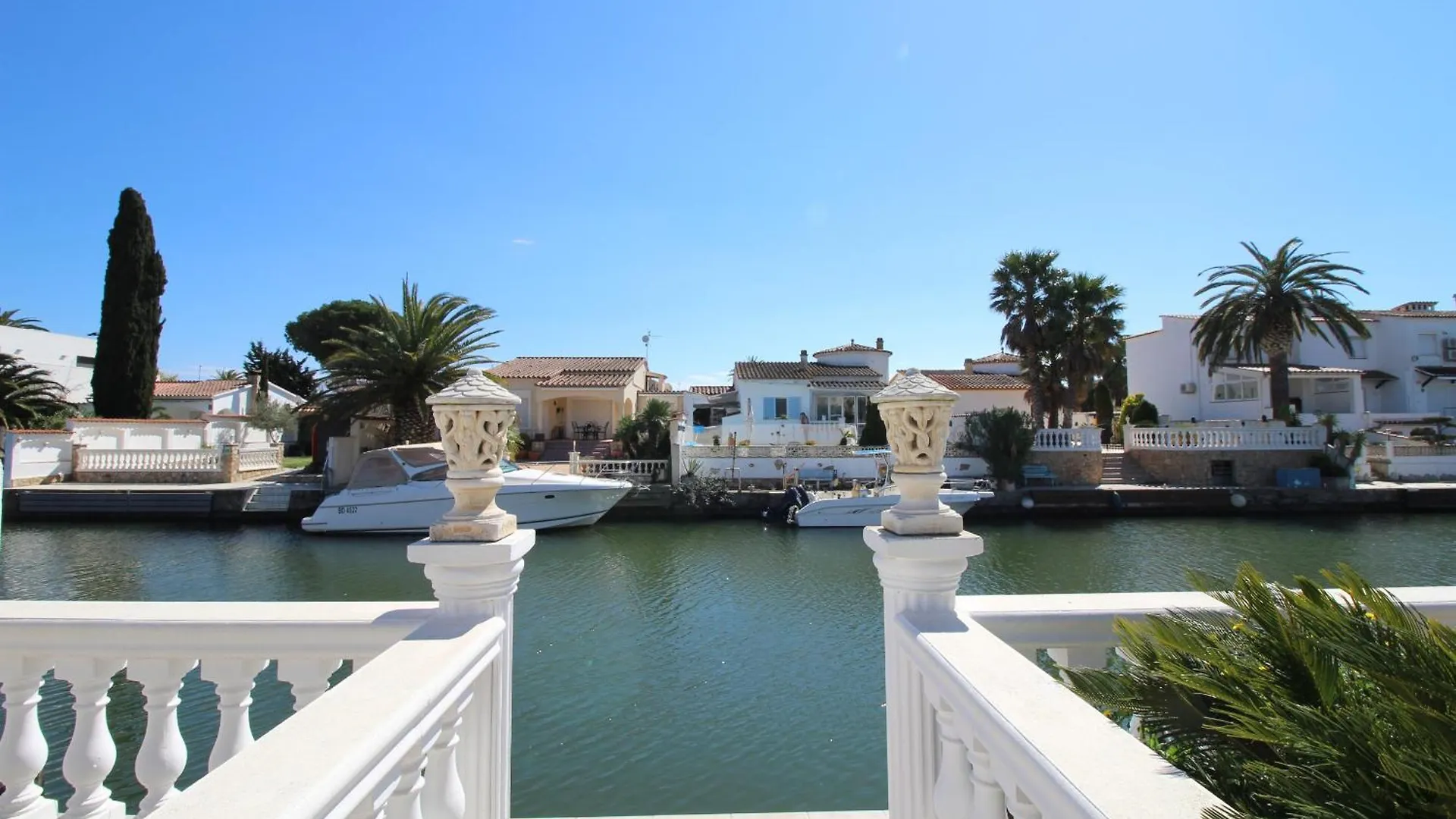 Apart-Rent Casa Llobregat 0100 Empuriabrava 0*,  Spanien